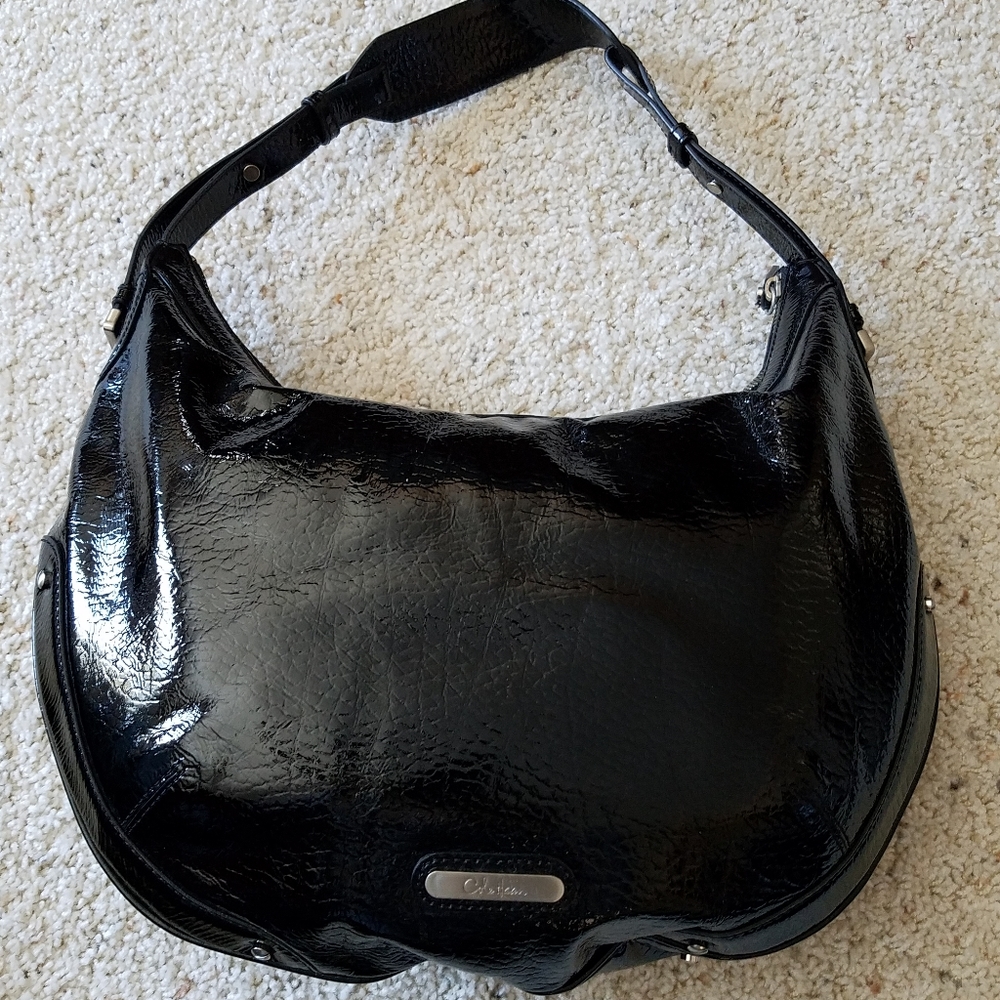 Crinkle patent leather hobo bag, silver color trim